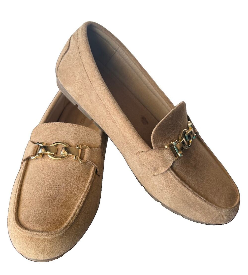 Women’s Size 10 Wide Tan Suede Gold Chain Driving Loafers Moccasin Comfort Shoes